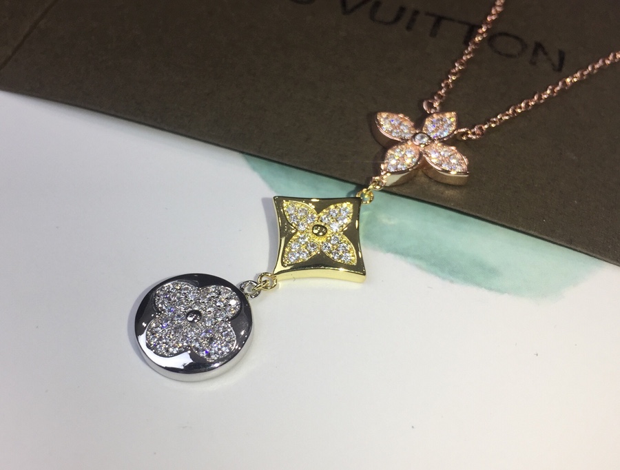 L0vis Vvtt0n Flower Necklace Silver For Women