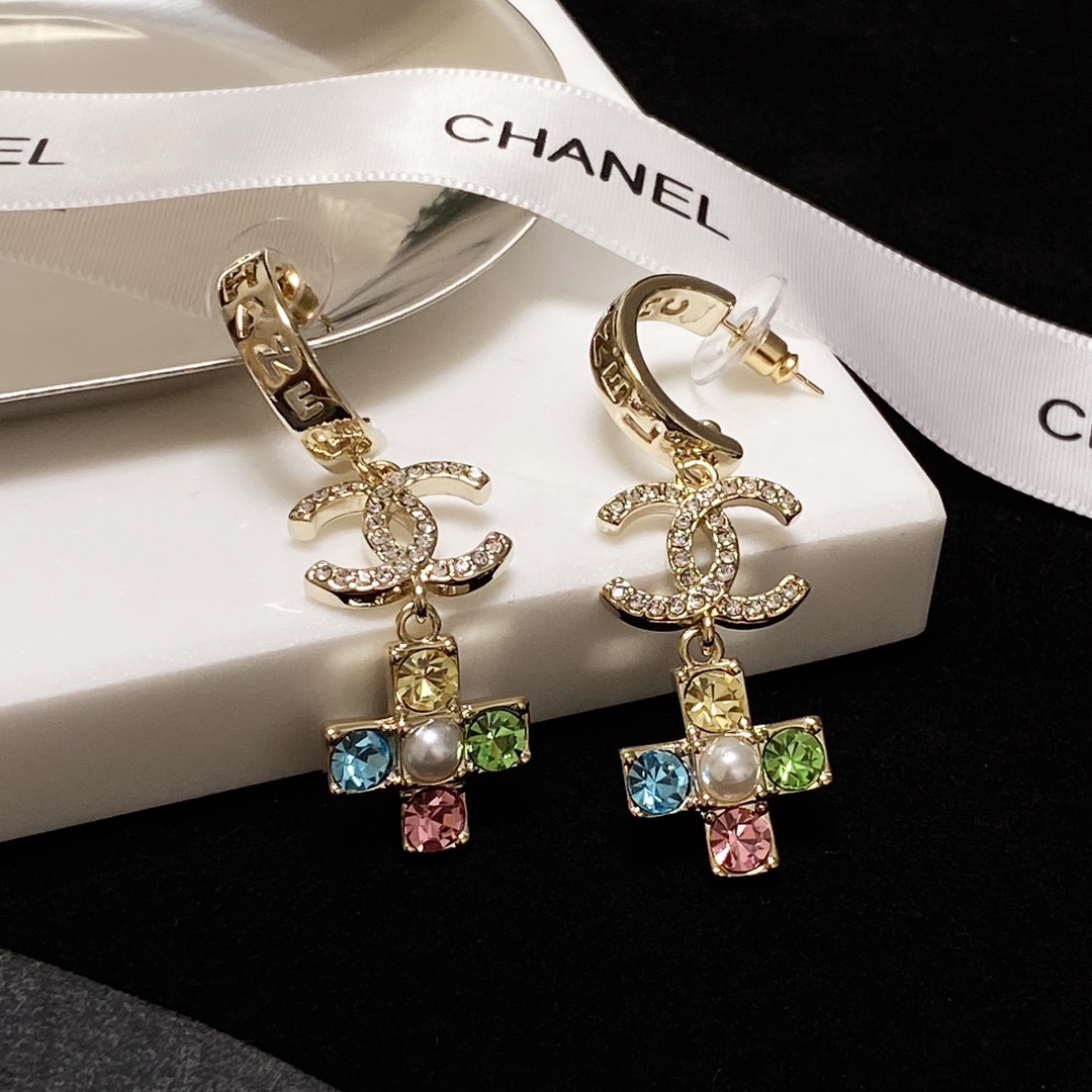 Ch**el Rivet Earrings Gold For Women
