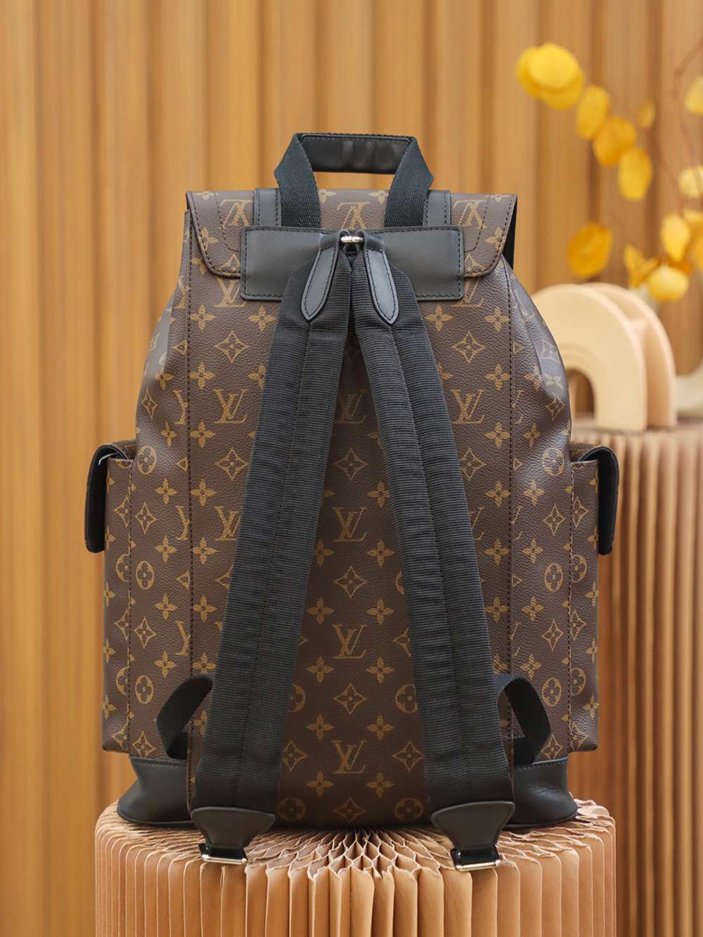 L0vis Vvtt0n Christopher MM Backpack Brown For Men 44cm / 17.3in M43735
