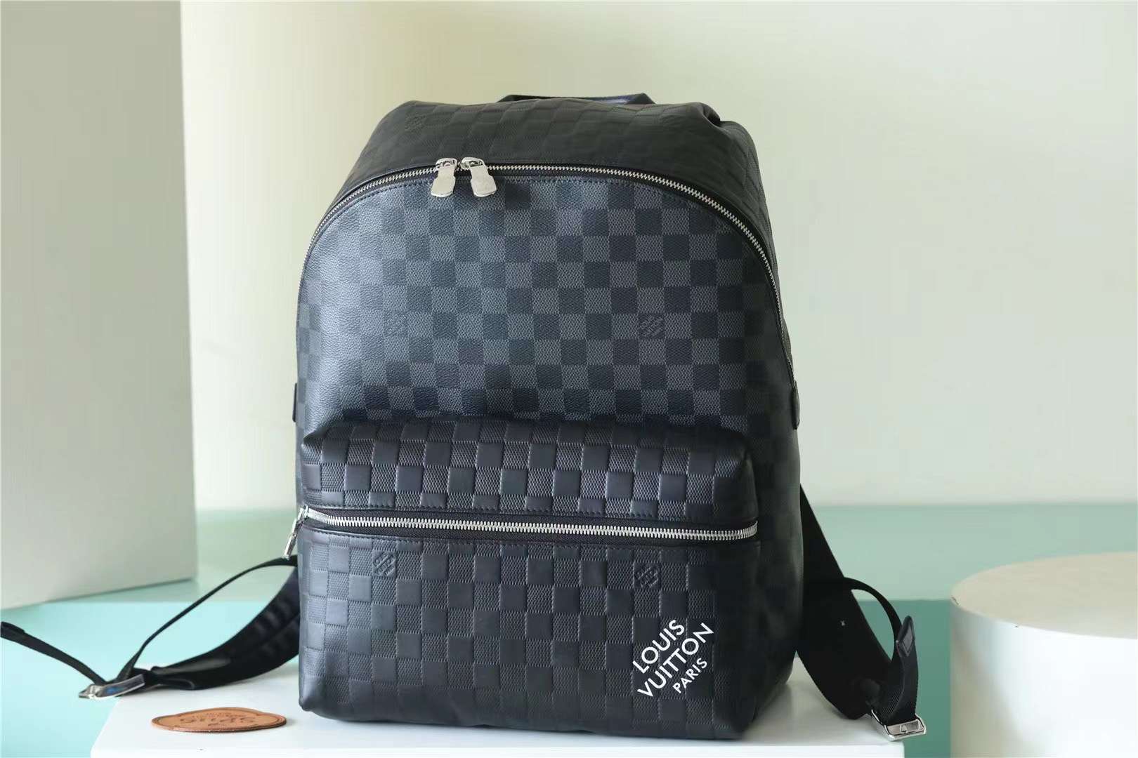L0vis Vvtt0n Discovery Backpack Black For Men 11.8in/30cm