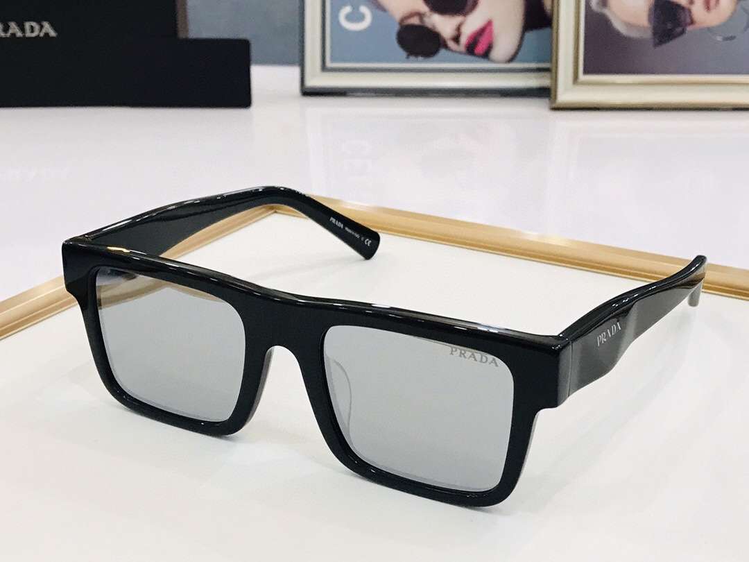 Pra*a Sunglasses Exclusive Black For Women