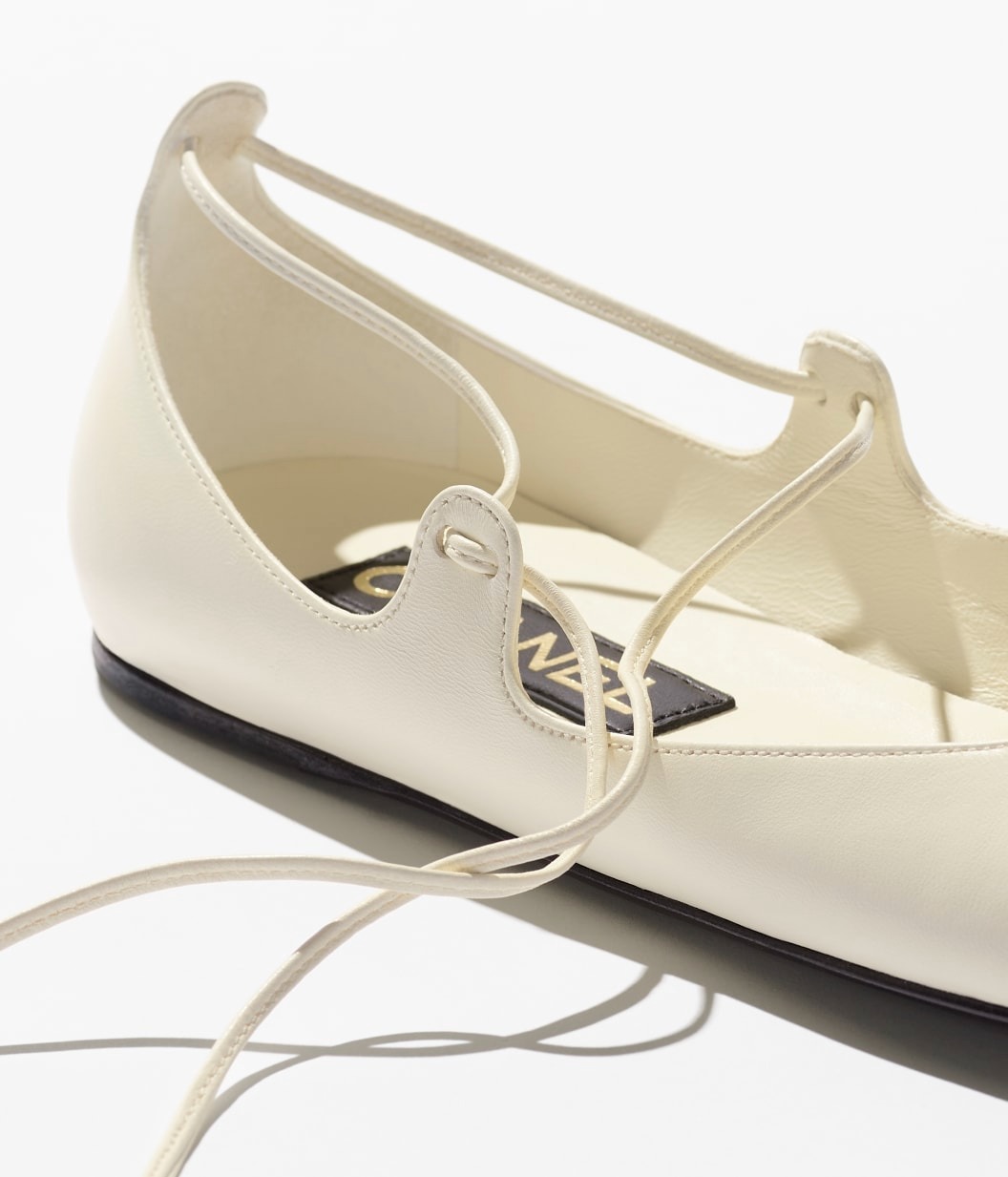 Ch**el Emblematic Codes Mary Janes Ivory/Black For Women G46324-B19725-NAERC