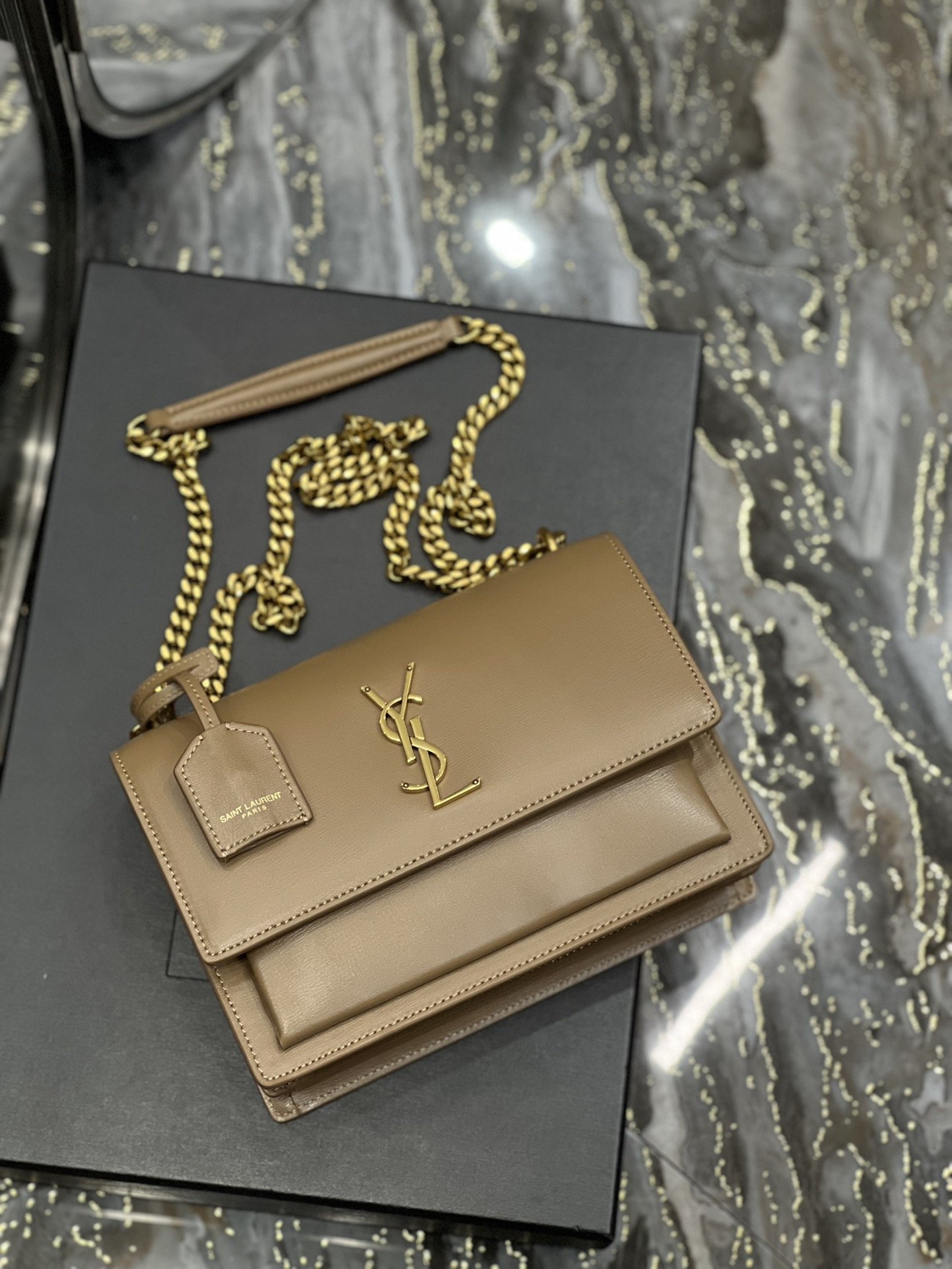 Sa1nt Lau*nt Sunset Medium Chain Bag For Women 8.6in/22cm Dark Beige Y51 442906D420W2721