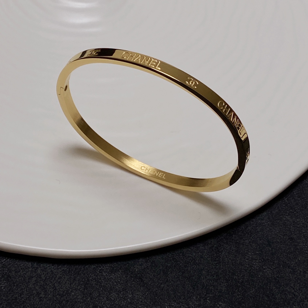 Ch**el Bracelet