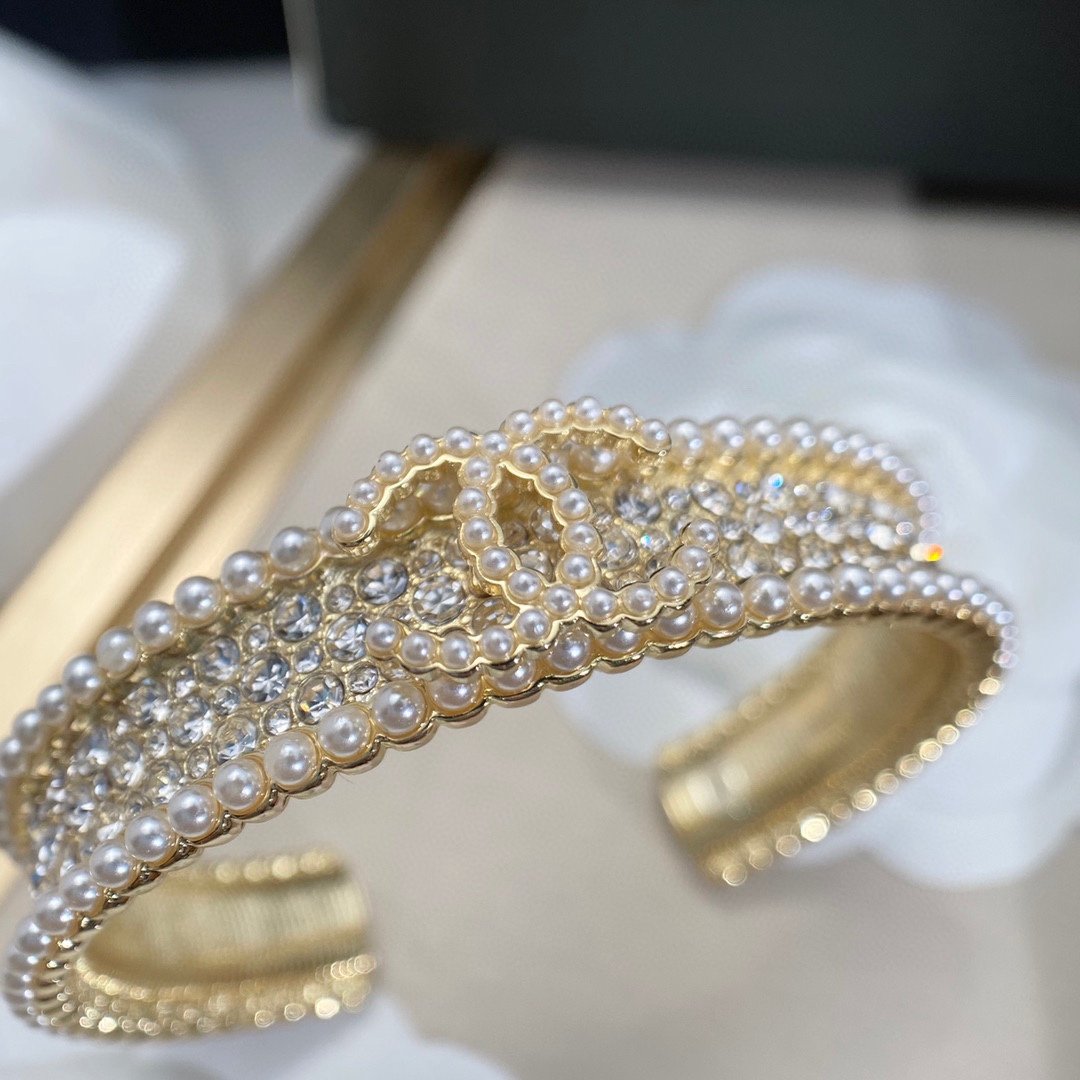 Ch**el Bracelet