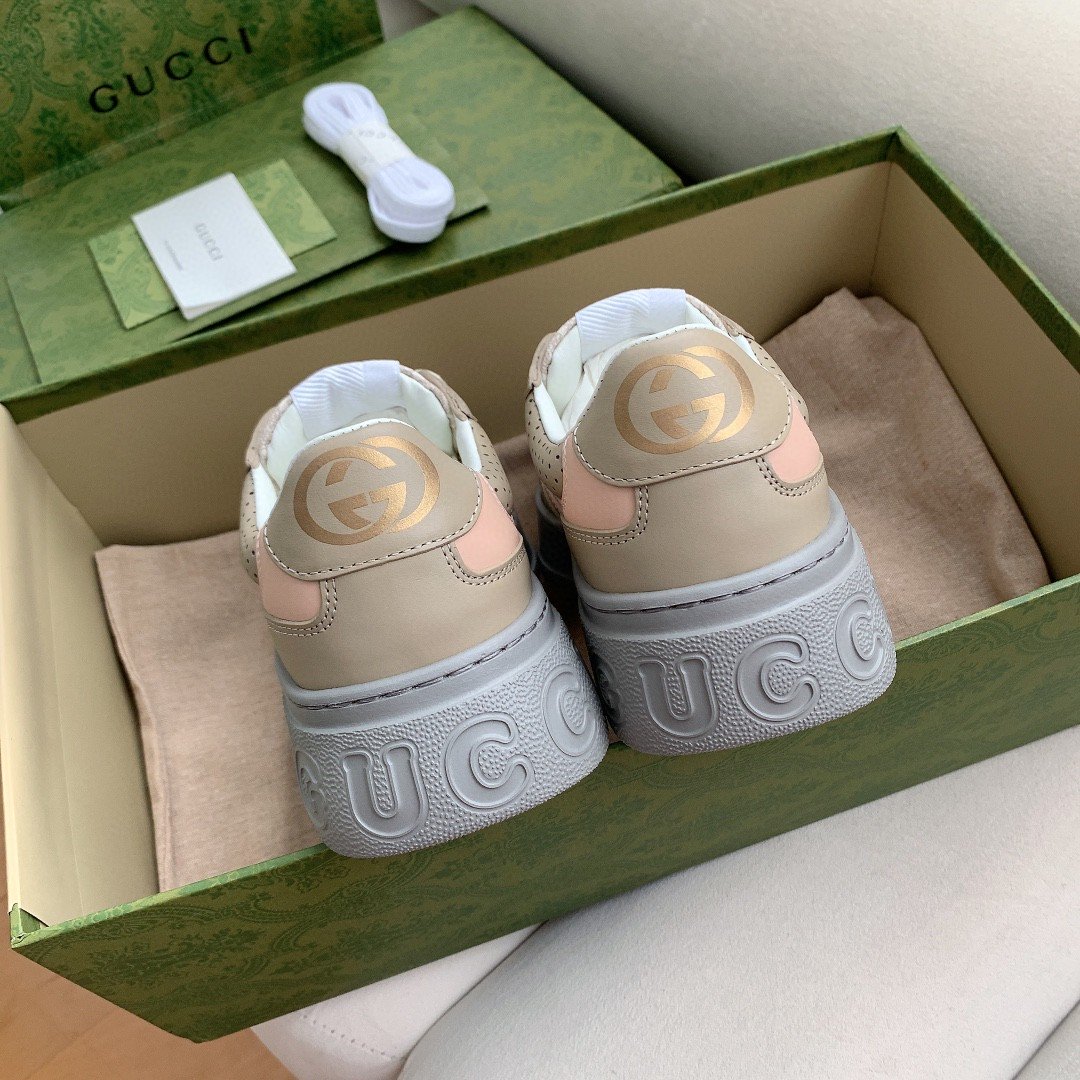 Gvc*1 Women’s GG Sneaker White And Beige Svp*me For Women 700775 UPG90 9595