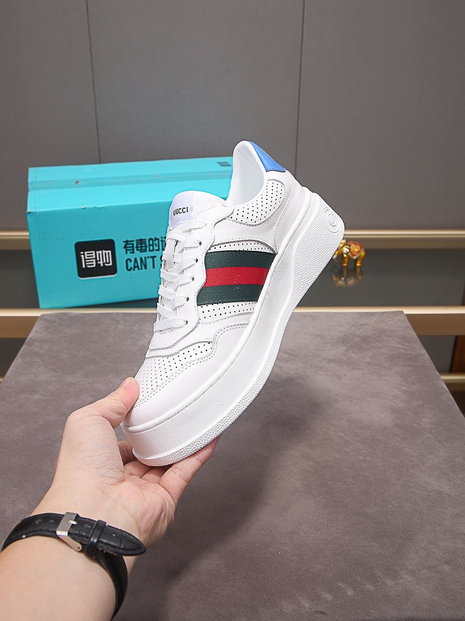 Gvc*1 Men’s Sneaker With Web White For Men 669698 UPG10 9060