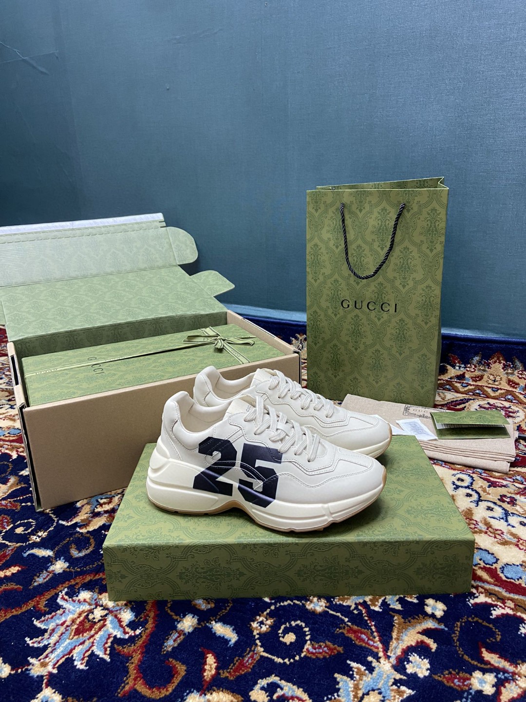 Gvc*1 Men’s Rhyton Sneakers With 25 White Ivory For Men 663339 2SH00 9522