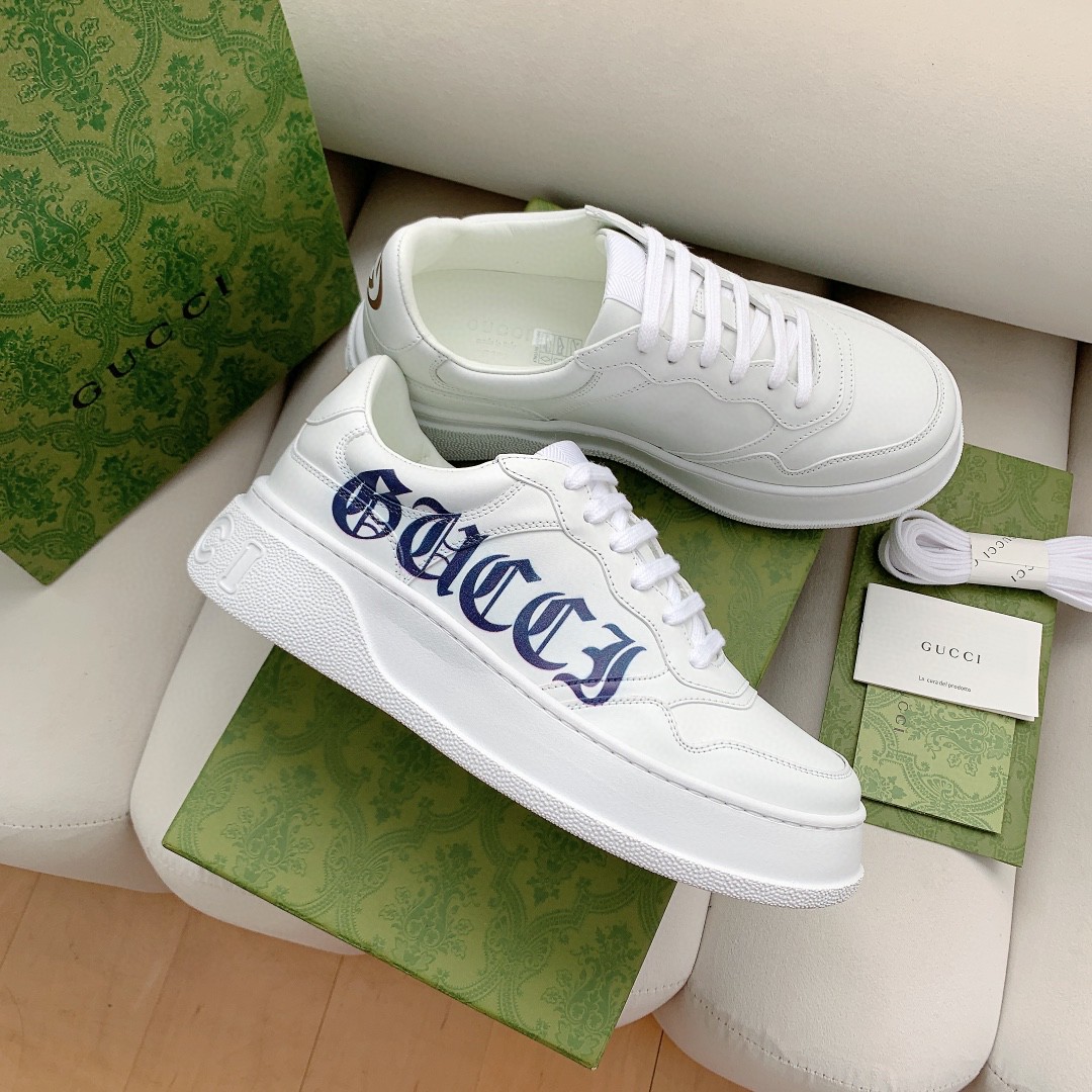 Gvc*1 Men’s Sneaker White With Gvc*1 Print For Men 670408 1XL10
